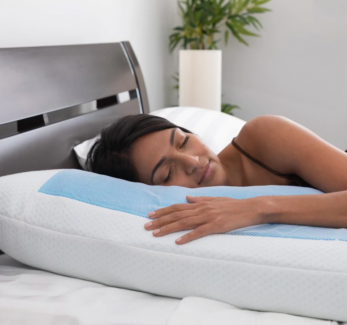 Dream Support Body Pillow With Cooling Gel – Doctor Pillow